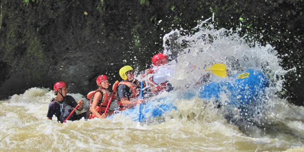whitewater rafting, panama, boquete, family vacation
